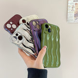 Case Ondas de Agua Galvanizada - iPhone 14 - Plateado